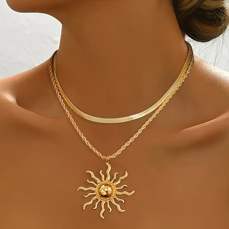 Collar Elegante Bohemio de Doble Capa con Colgante