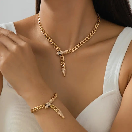 Conjunto de Collar y Pulsera con Colgante de Serpiente