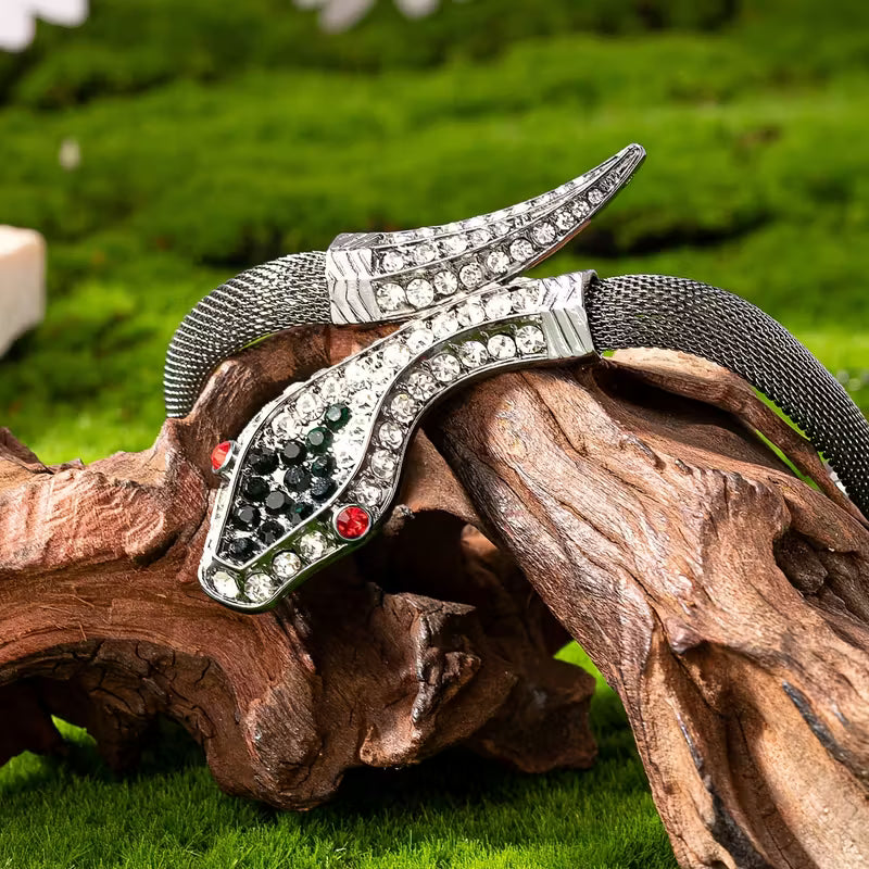 Collar serpiente negro