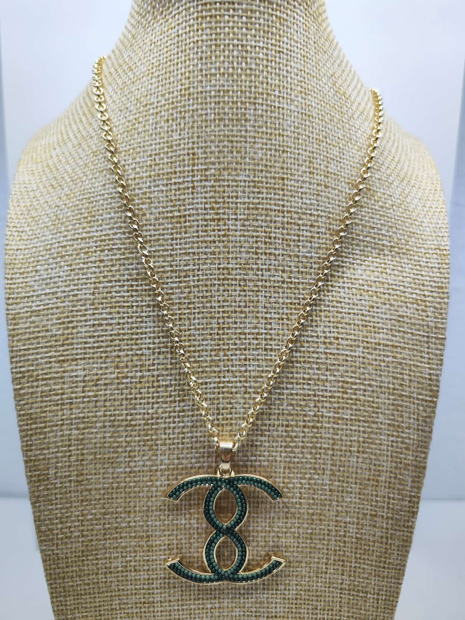 Collar con colgante - Verde