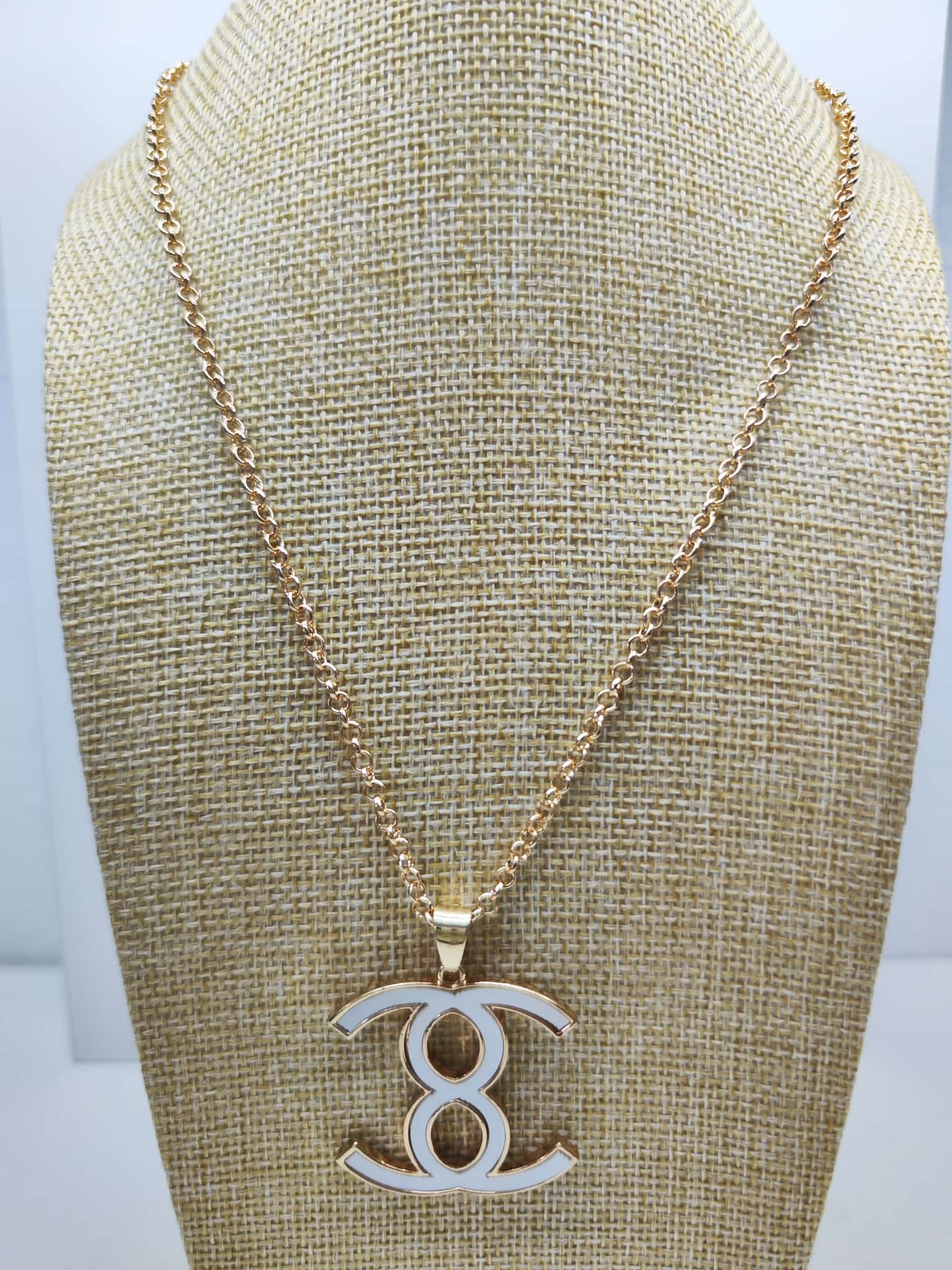 Collar con colgante - Dorado blanco