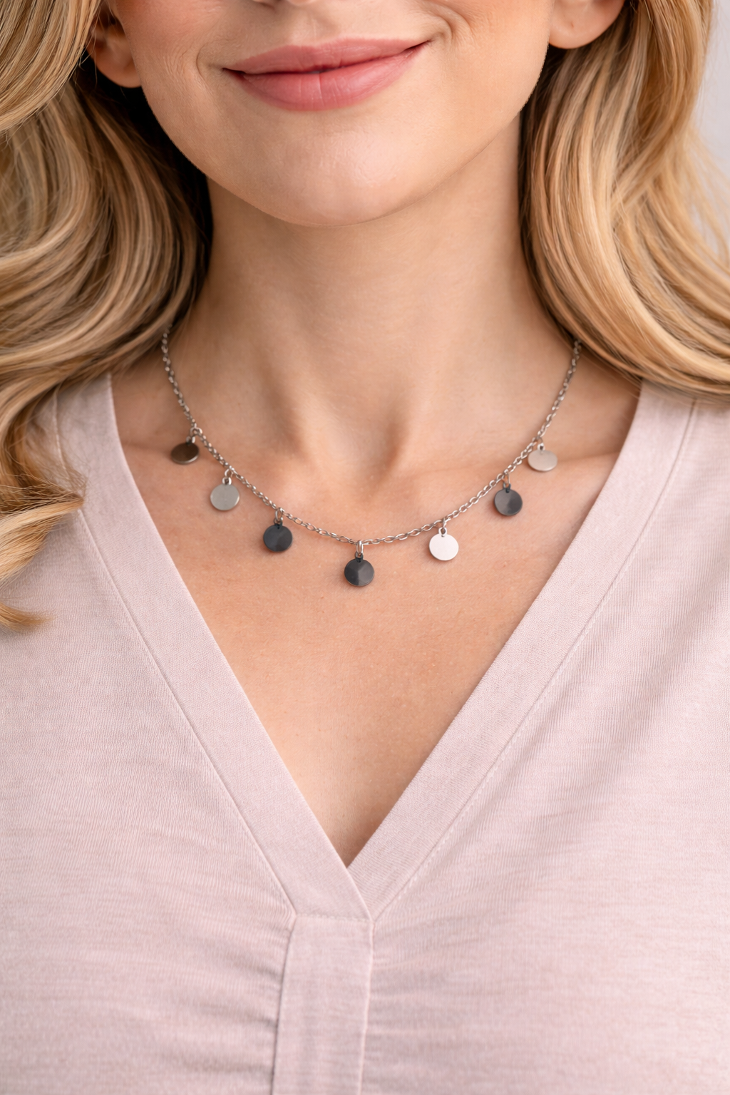 Collar de acero - Hojas plateado