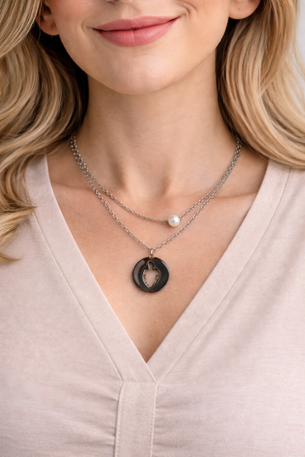 Collar de acero - Plateado medallion y perla