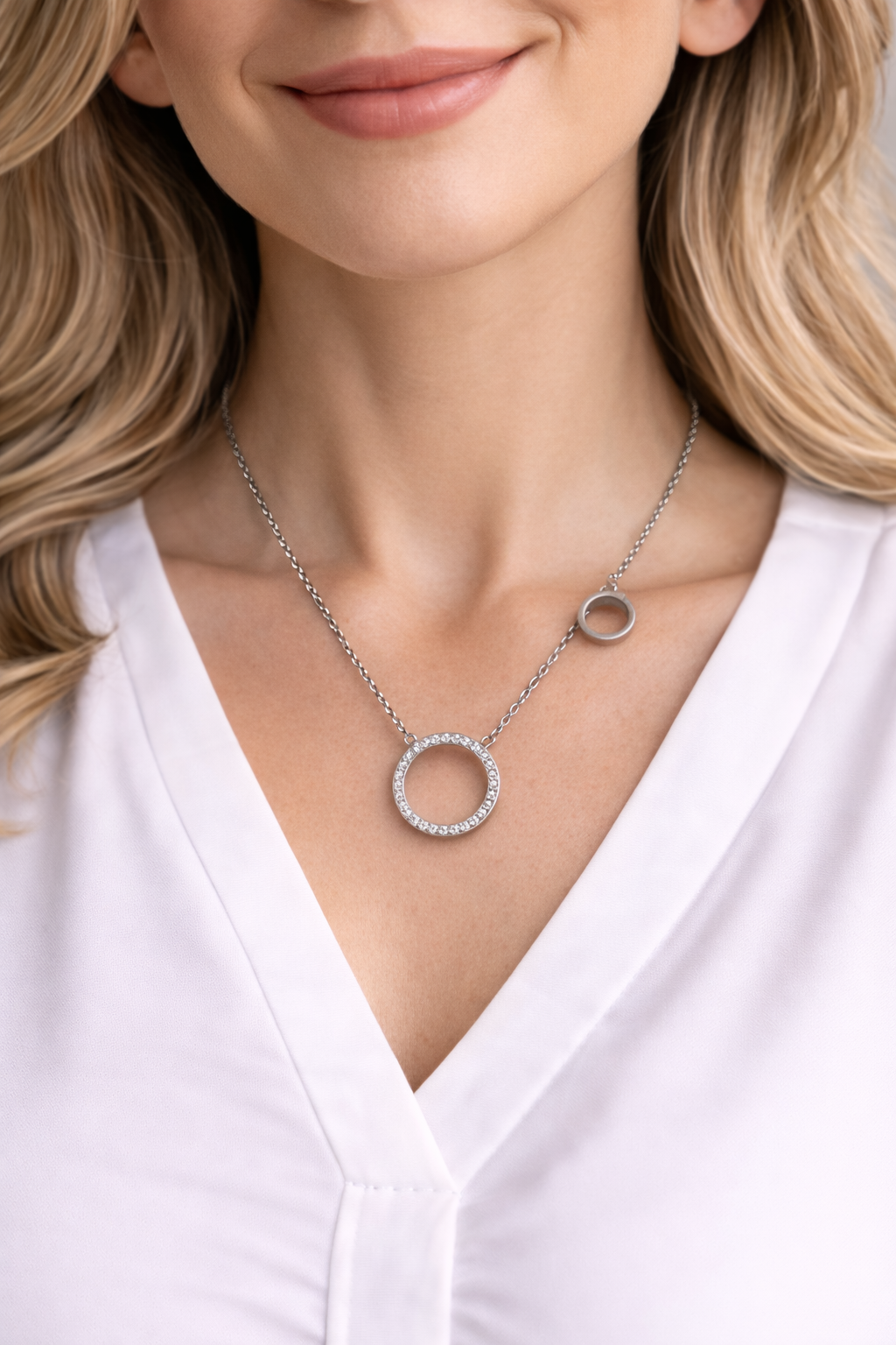 Collar de acero - Plateado con anillos