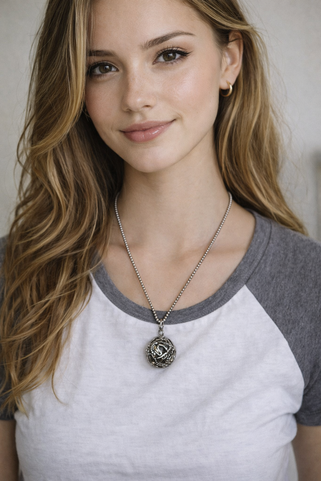 Collar con bola (plateado)