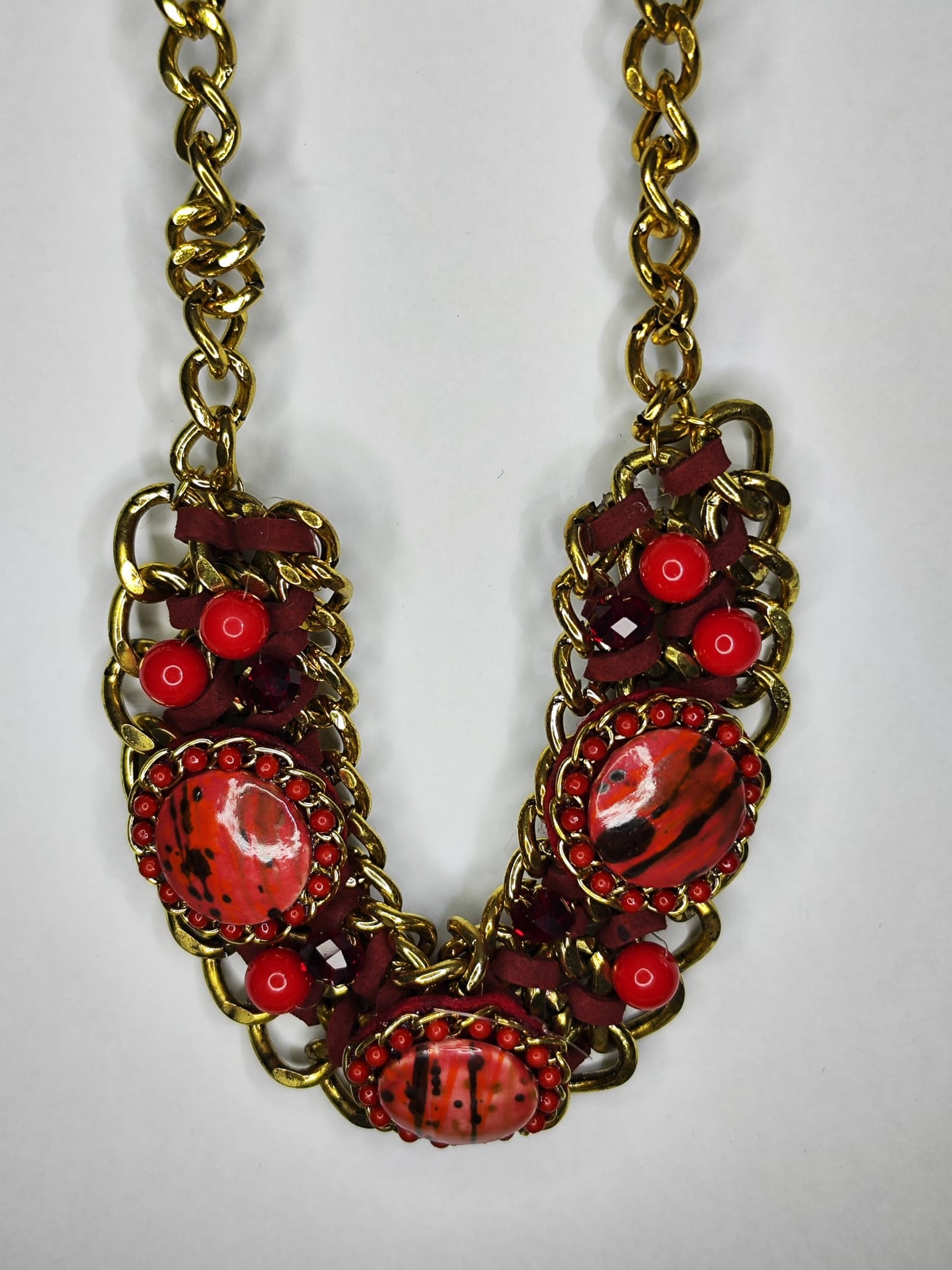 Collar Wow rojo