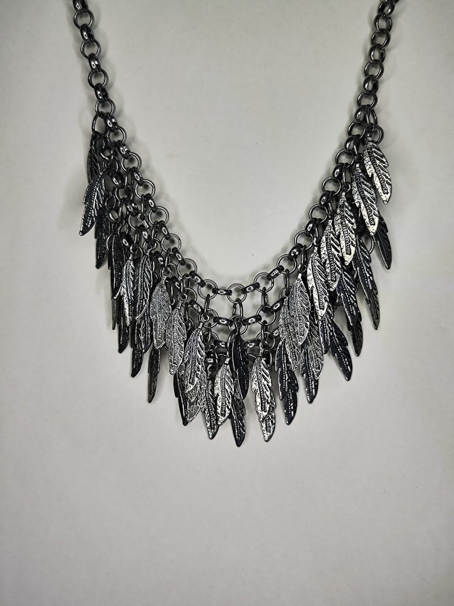 Collar Hojas (plateado)