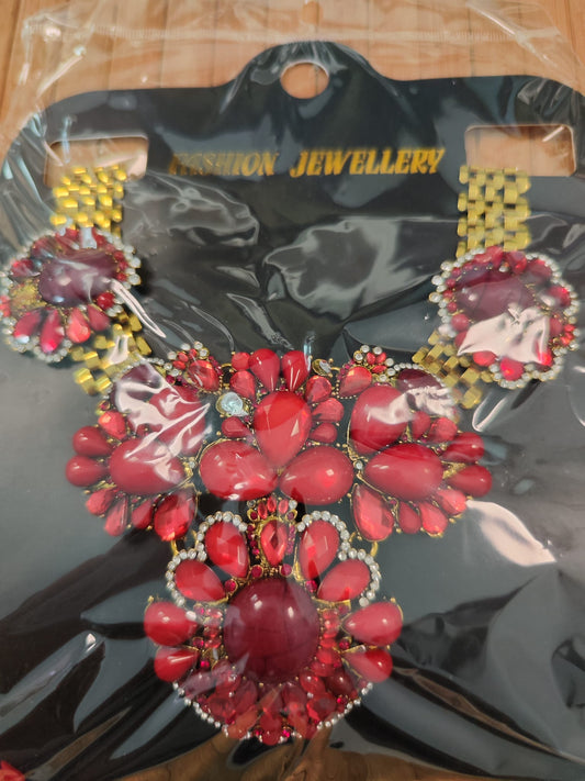 Collar flor rojo