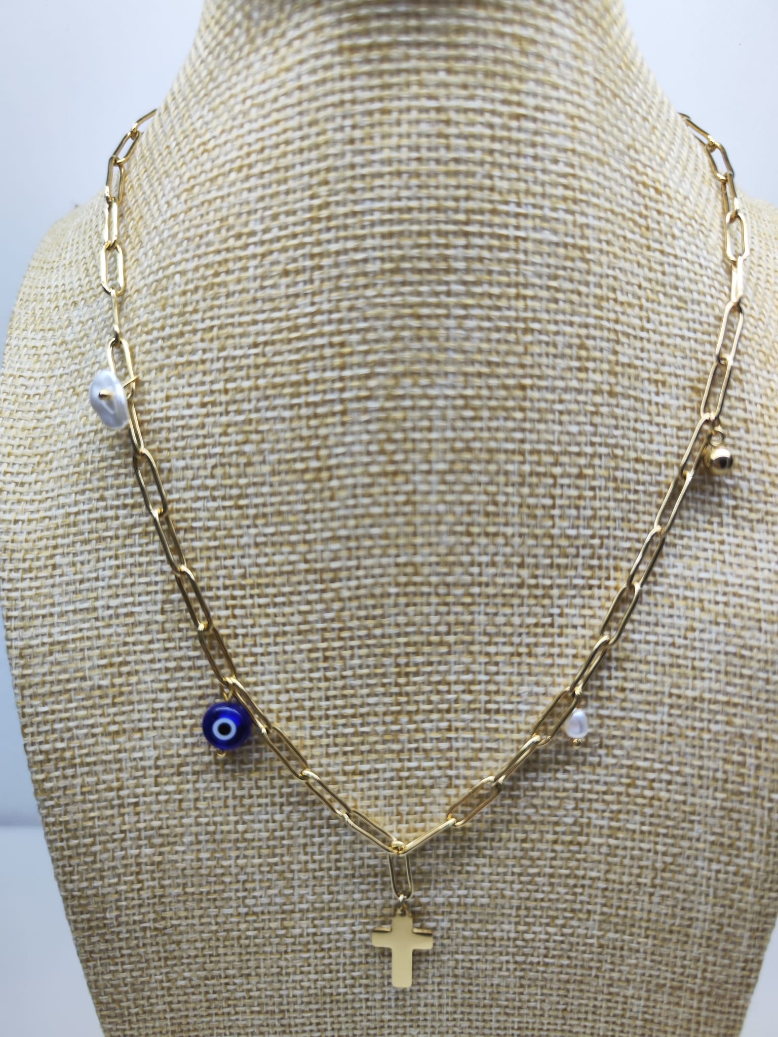 Stahlkette mit Kreuz