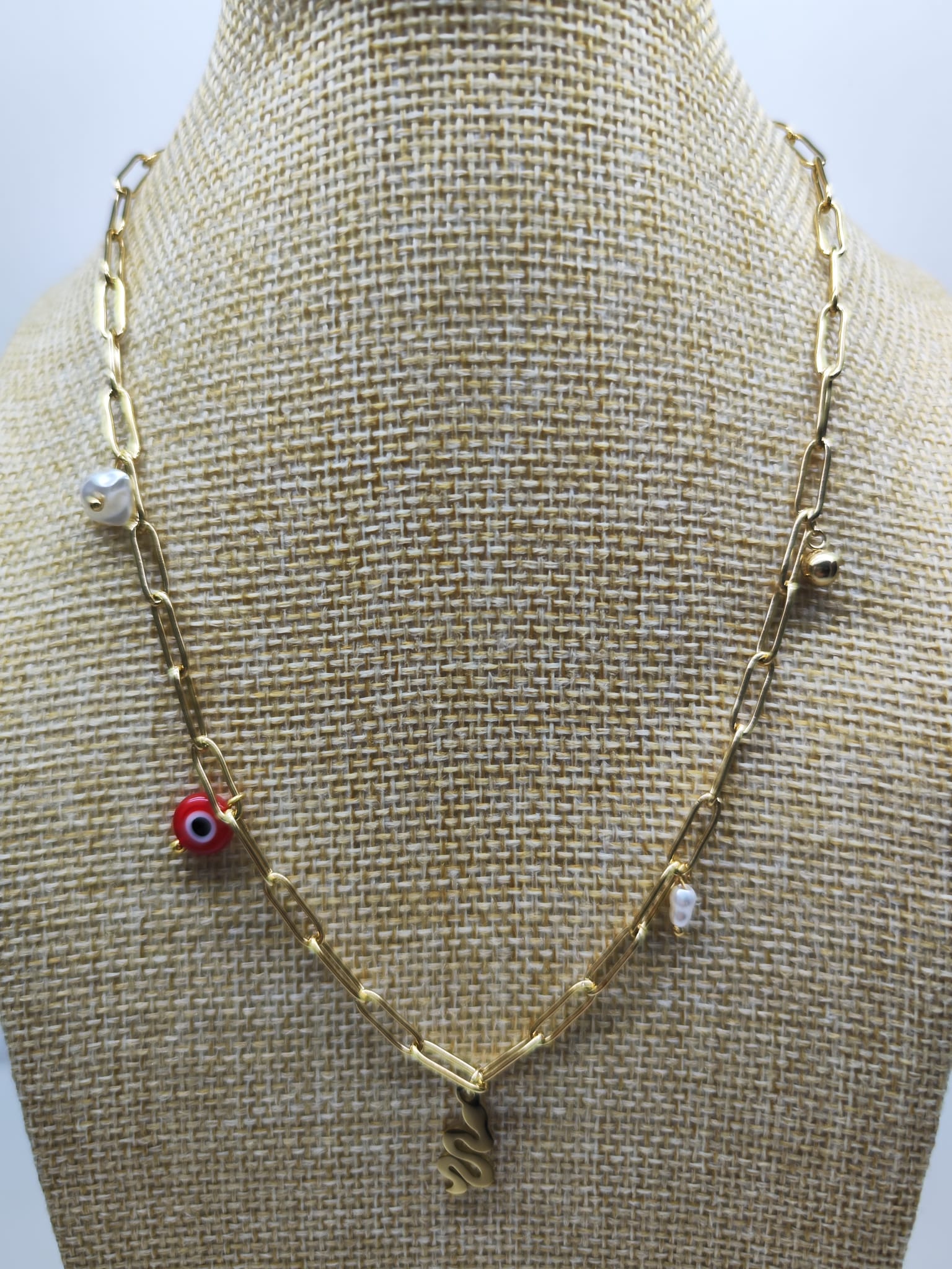 Halskette aus Stahl – Schlange