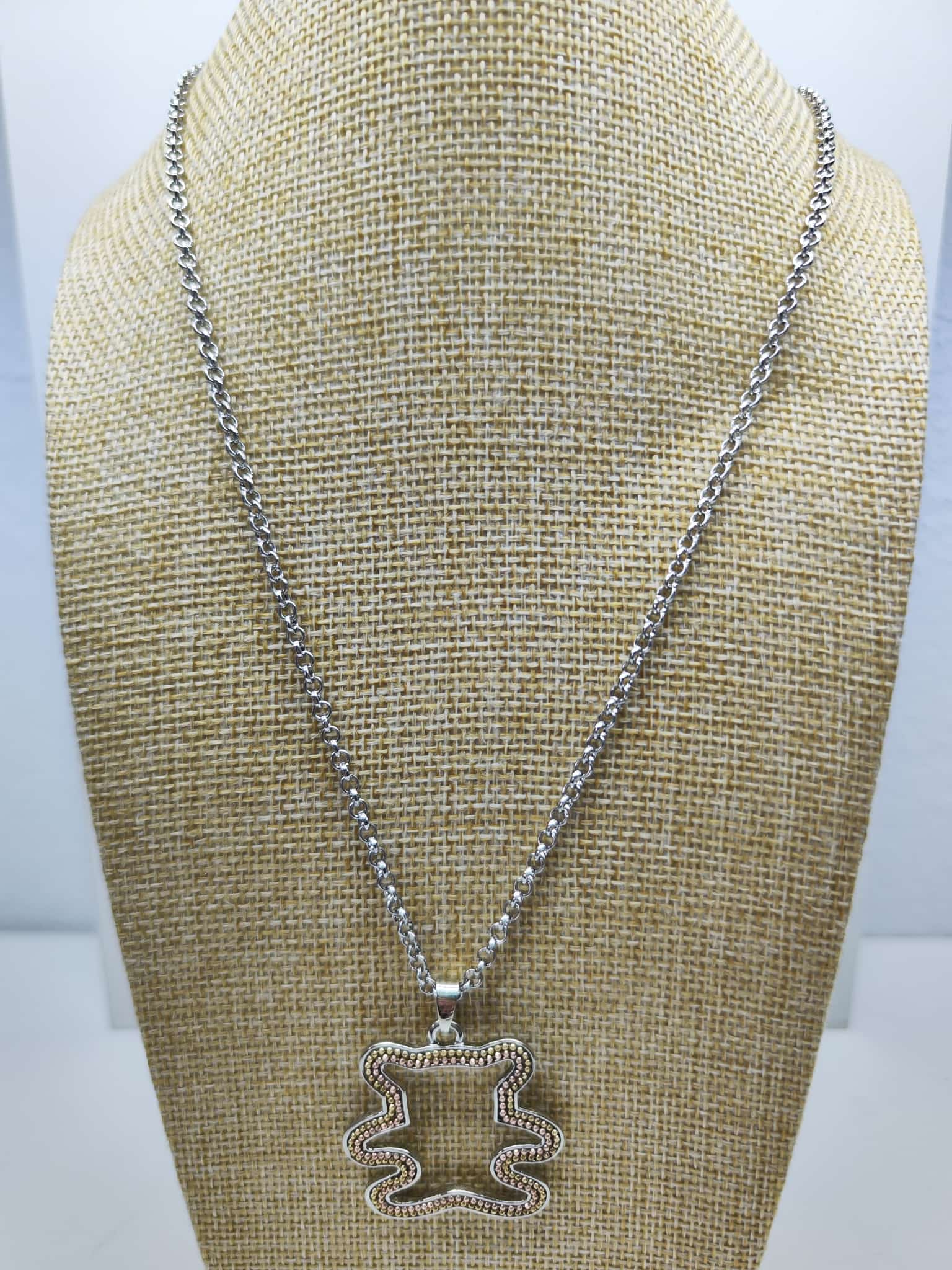 Collar con colgante - Oso blanco