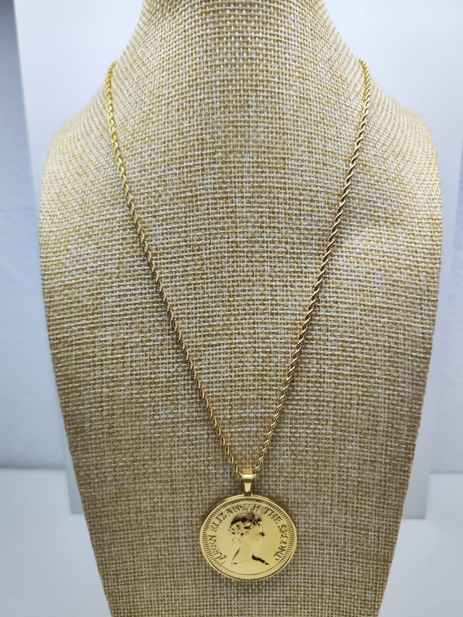 Collar de acero - Medaillon fino