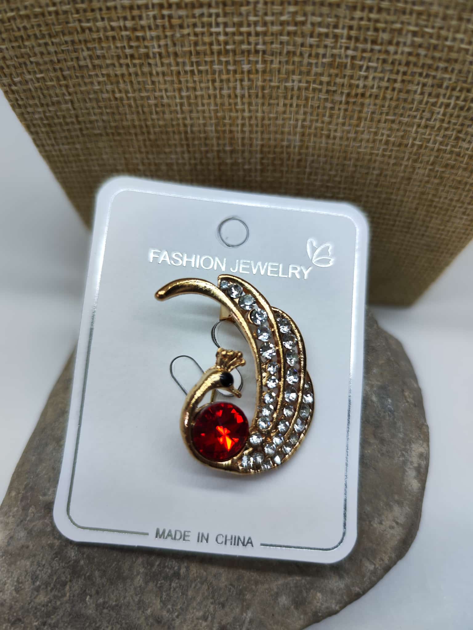 Broche - Pavo real rojo