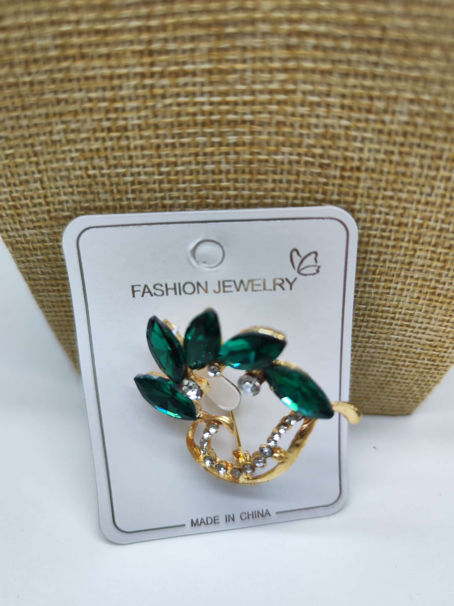 Broche - Dorado con brillo verde
