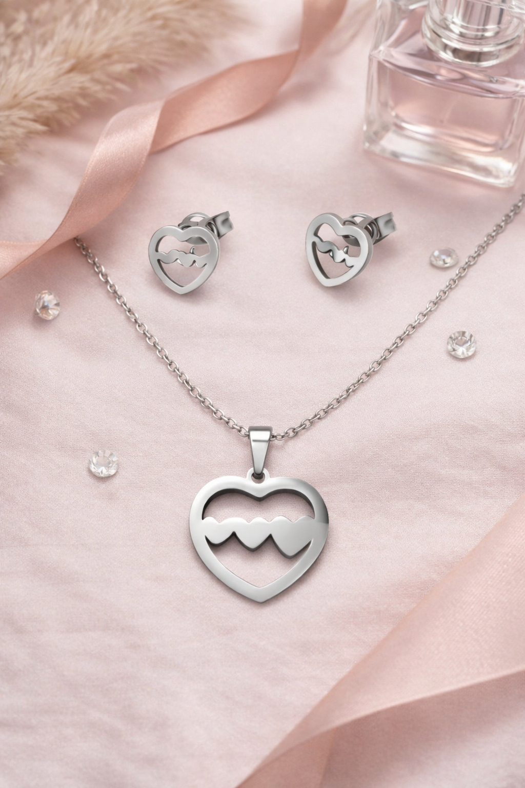 Conjunto plateado - 3 Corazones