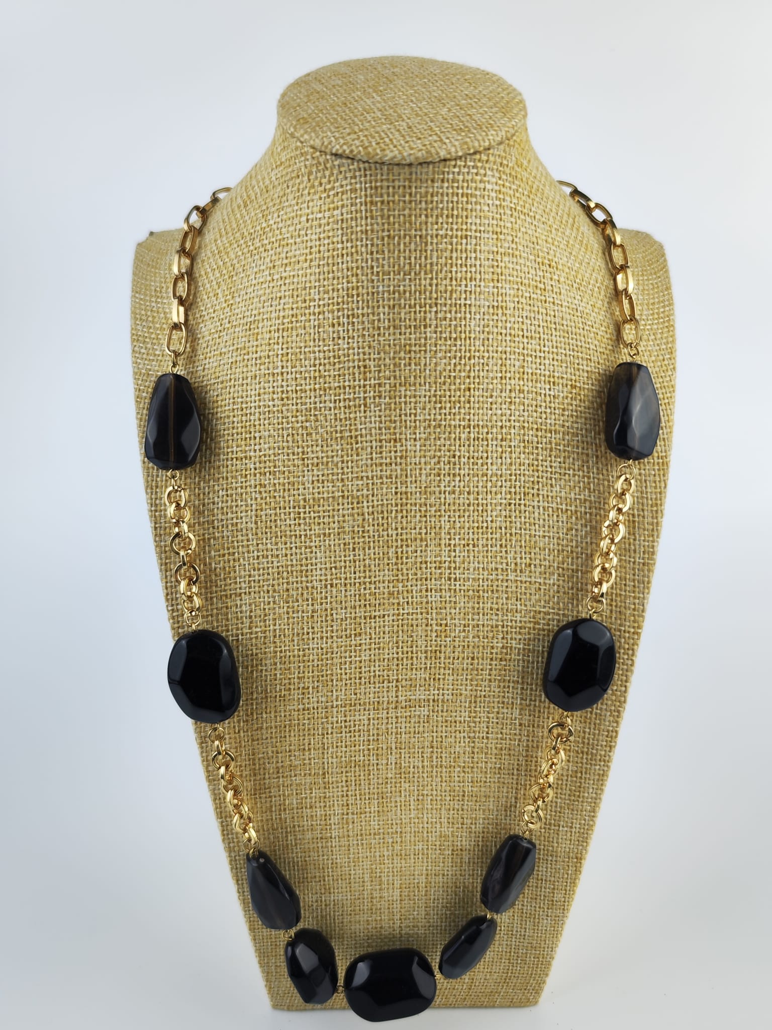 Lange Halskette – Klassischer Stil