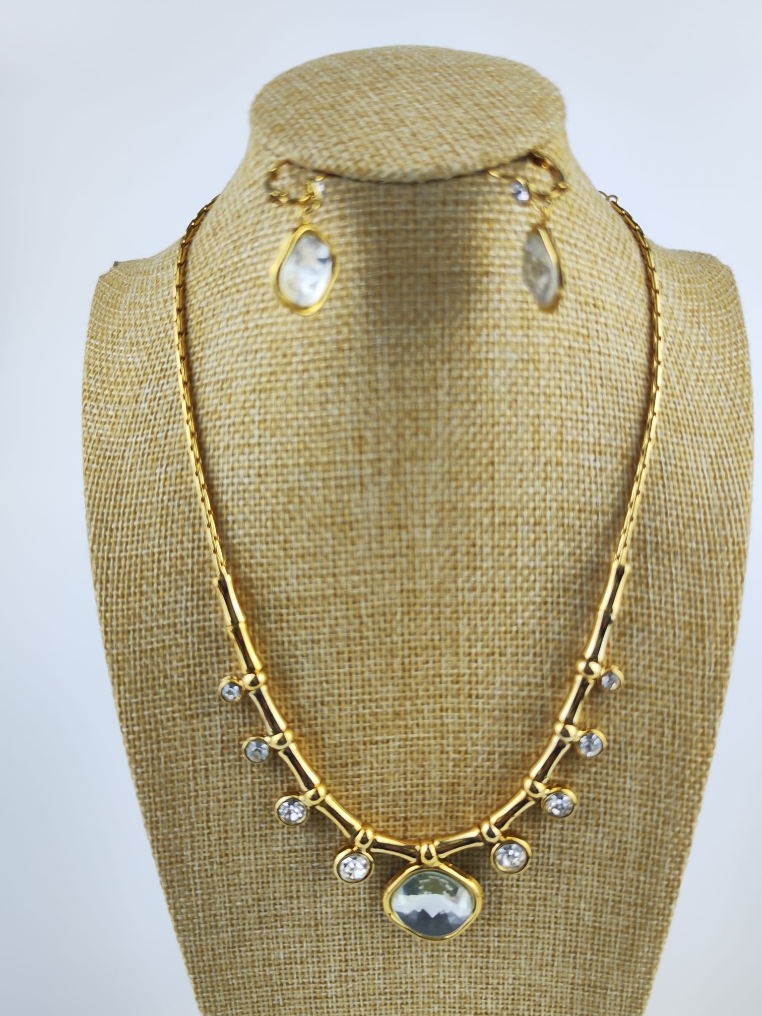 Conjunto dorado - Look