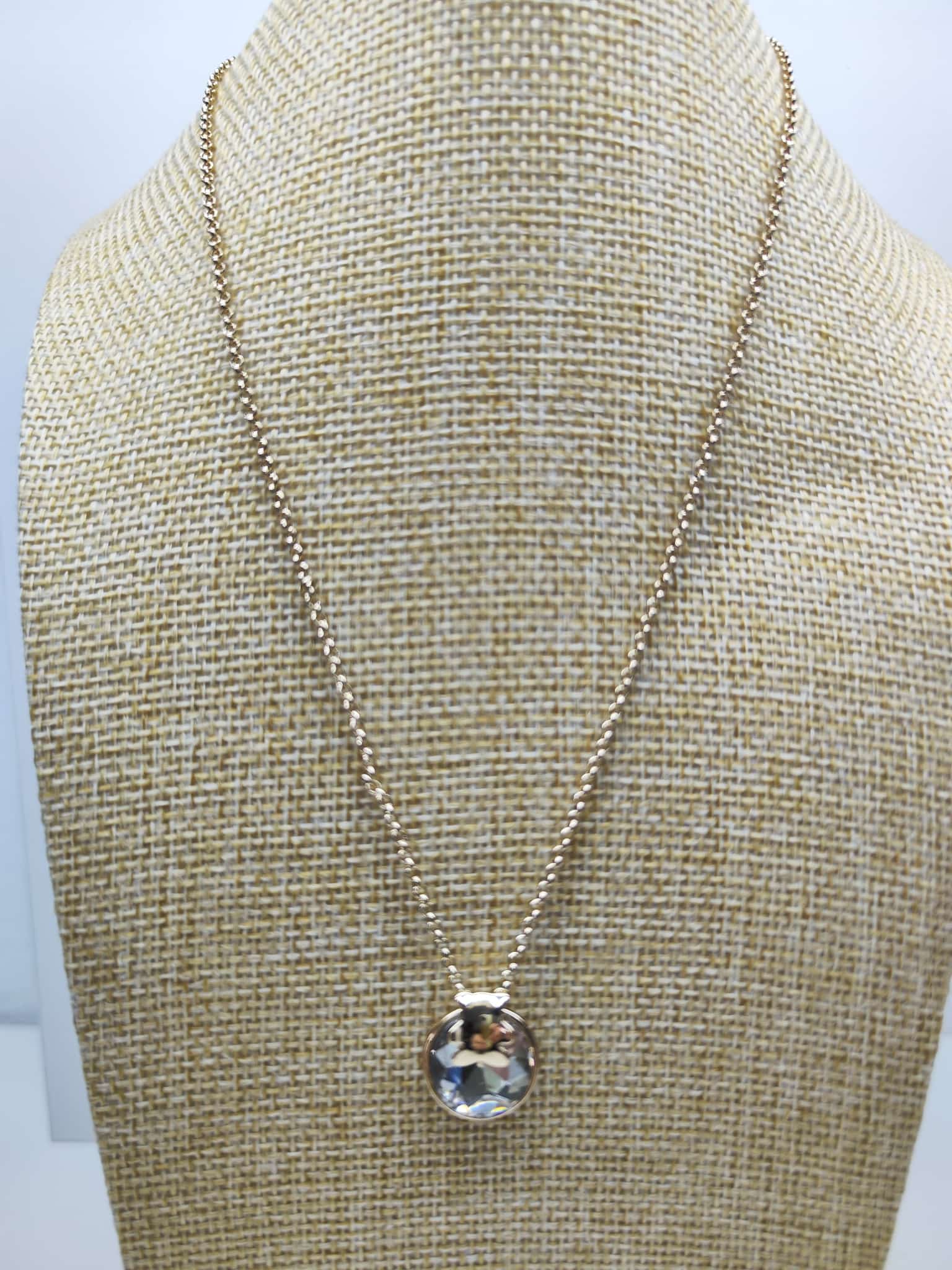 Collar con colgante - Piedra