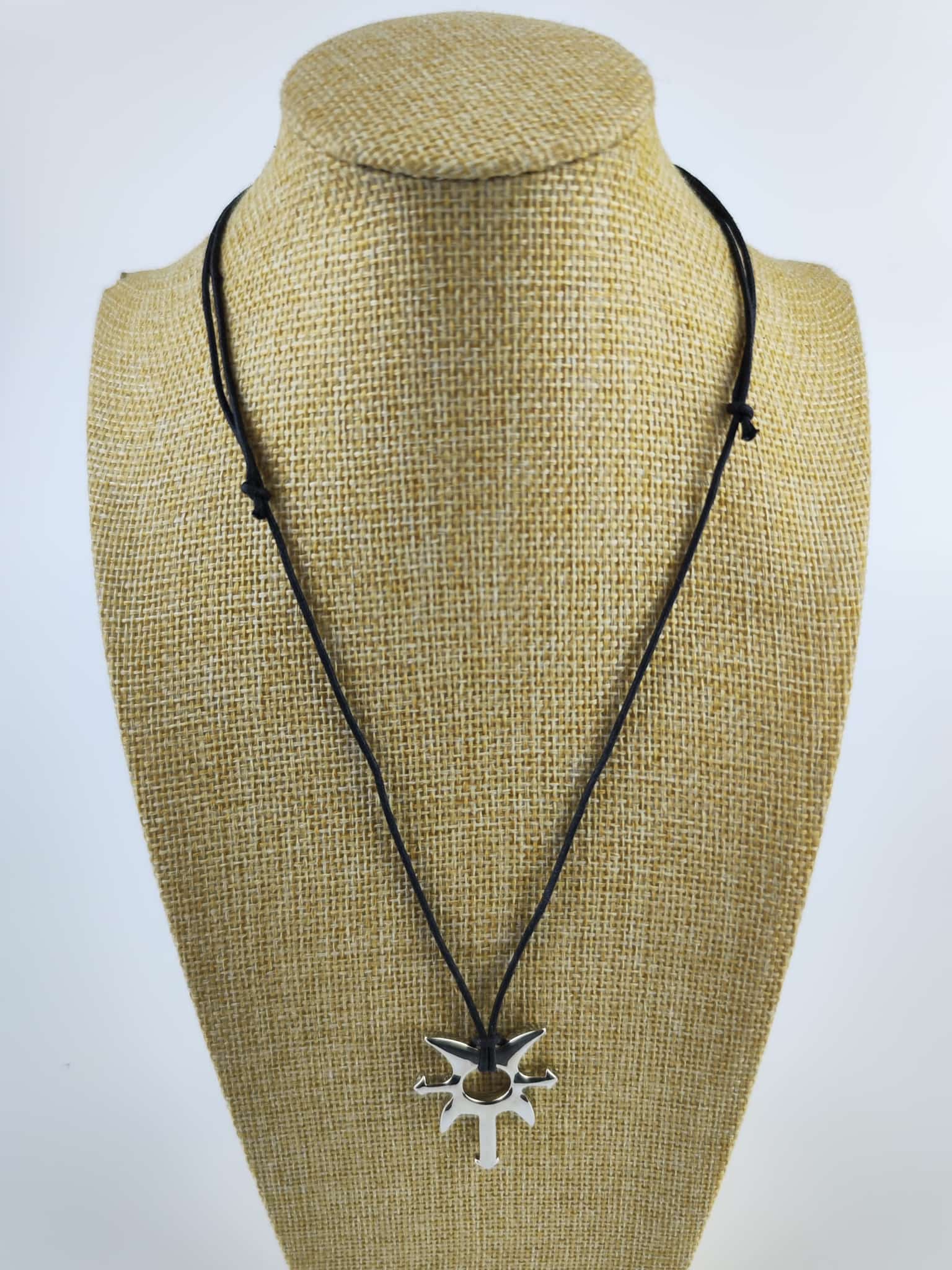 Collar con colgante - Flor