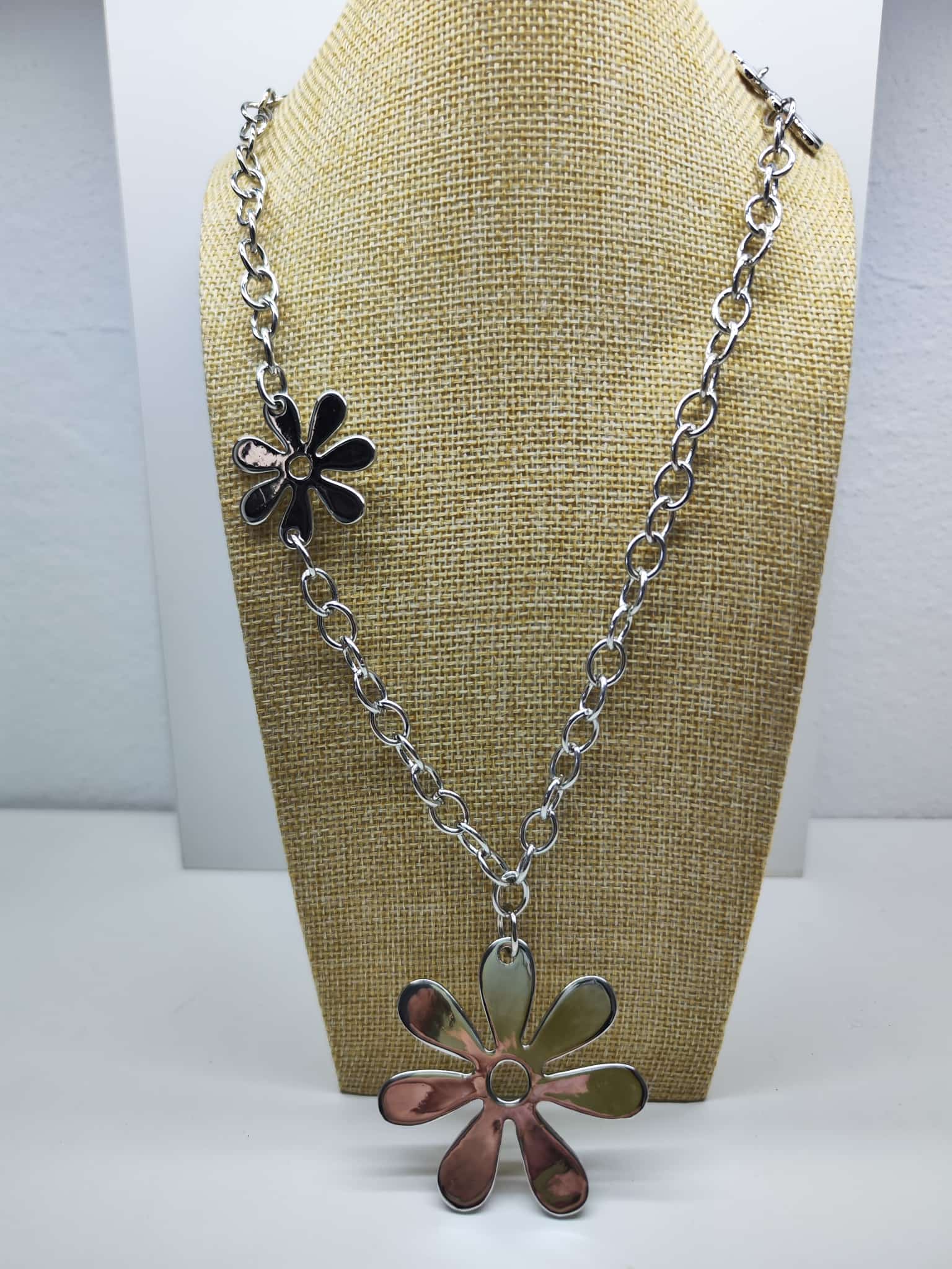 Collar largas - Flor