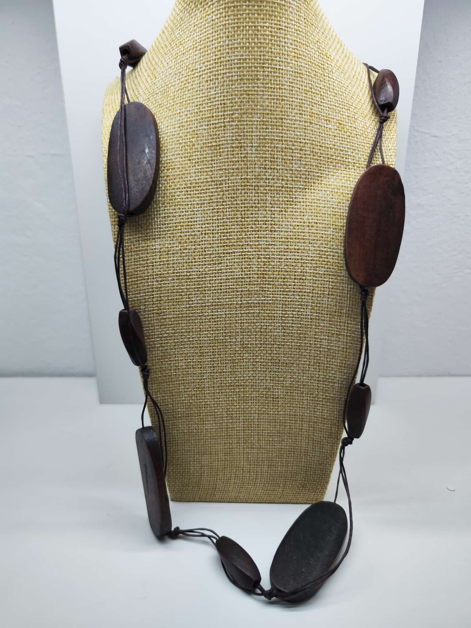 Collar largas - Marrón madera