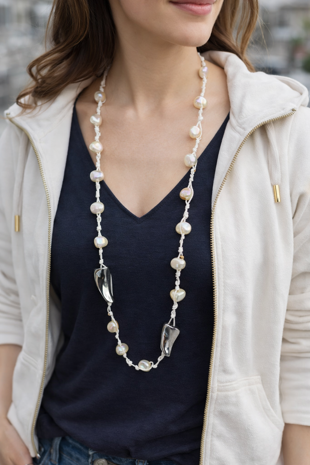 Collar largas - Ensamble en blanco