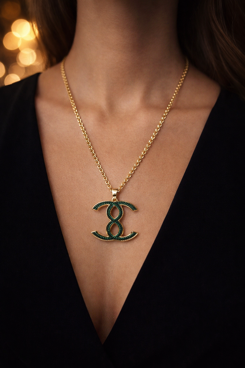 Halskette mit Anhänger – Grün