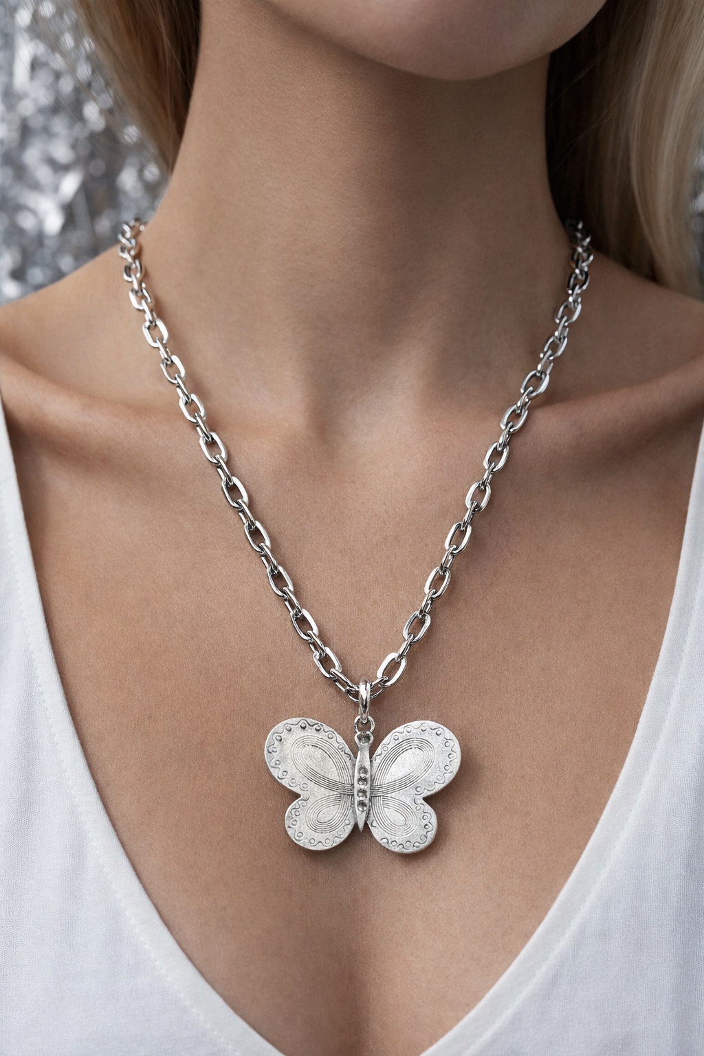 Collar larga - Mariposa