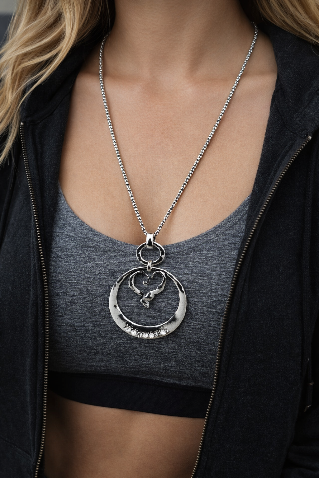 Collar larga - Plateado corazón