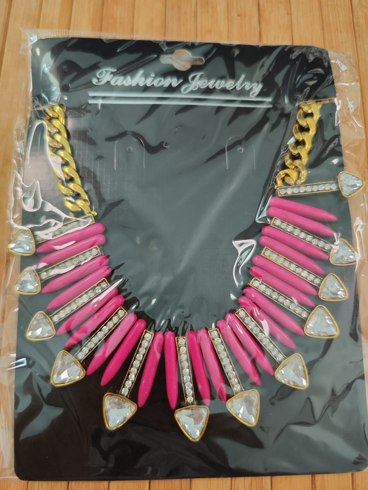 Collar rosa